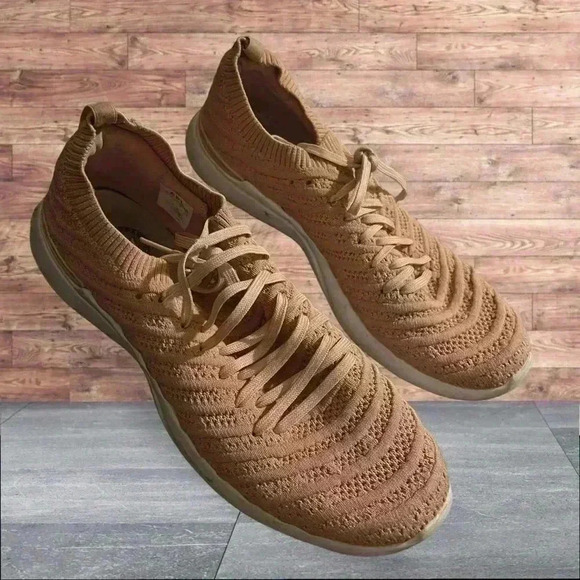 APL: ATHLETIC PROPULSION LABS Techloom Wave low-top sneakers Rose Gold & Pink 10 - Picture 2 of 8